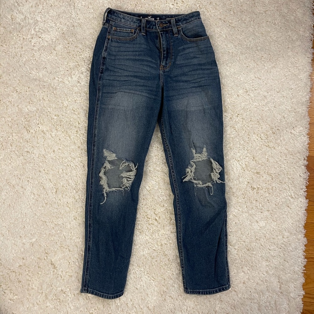 Hollister High Rise Mom Jean